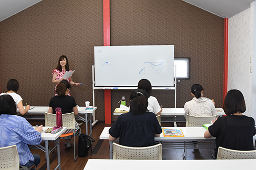 有宮里夏のVENUS・Life School